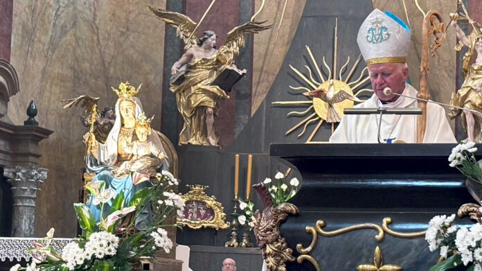 PRZEMYŚL-KARMELICI: Odpust ku czci MB Szkaplerznej - Archidiecezja ...
