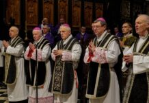 PRZEMYŚL: Modlitwa za zmarłych w Bazylice Archikatedralnej