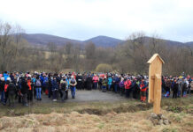 Zaproszenie na drogę krzyżową w Bieszczadach