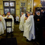 Bp Jamrozek do konsekrowanych: Bądźcie światłem dla świata i świadkami Chrystusa