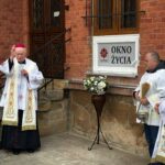 KORCZYNA: Abp Szal pobłogosławił pierwsze Okno Życia w archidiecezji przemyskiej