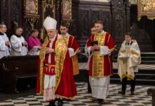 WIELKI PIĄTEK: Ciemna Jutrznia w Archikatedrze