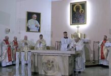 PISAROWCE: Abp Szal poświęcił kościół parafialny pw. MB Królowej Polski