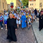KALWARIA PACŁAWSKA: Pielgrzymi licznie zmierzają na Wielki Odpust Kalwaryjski
