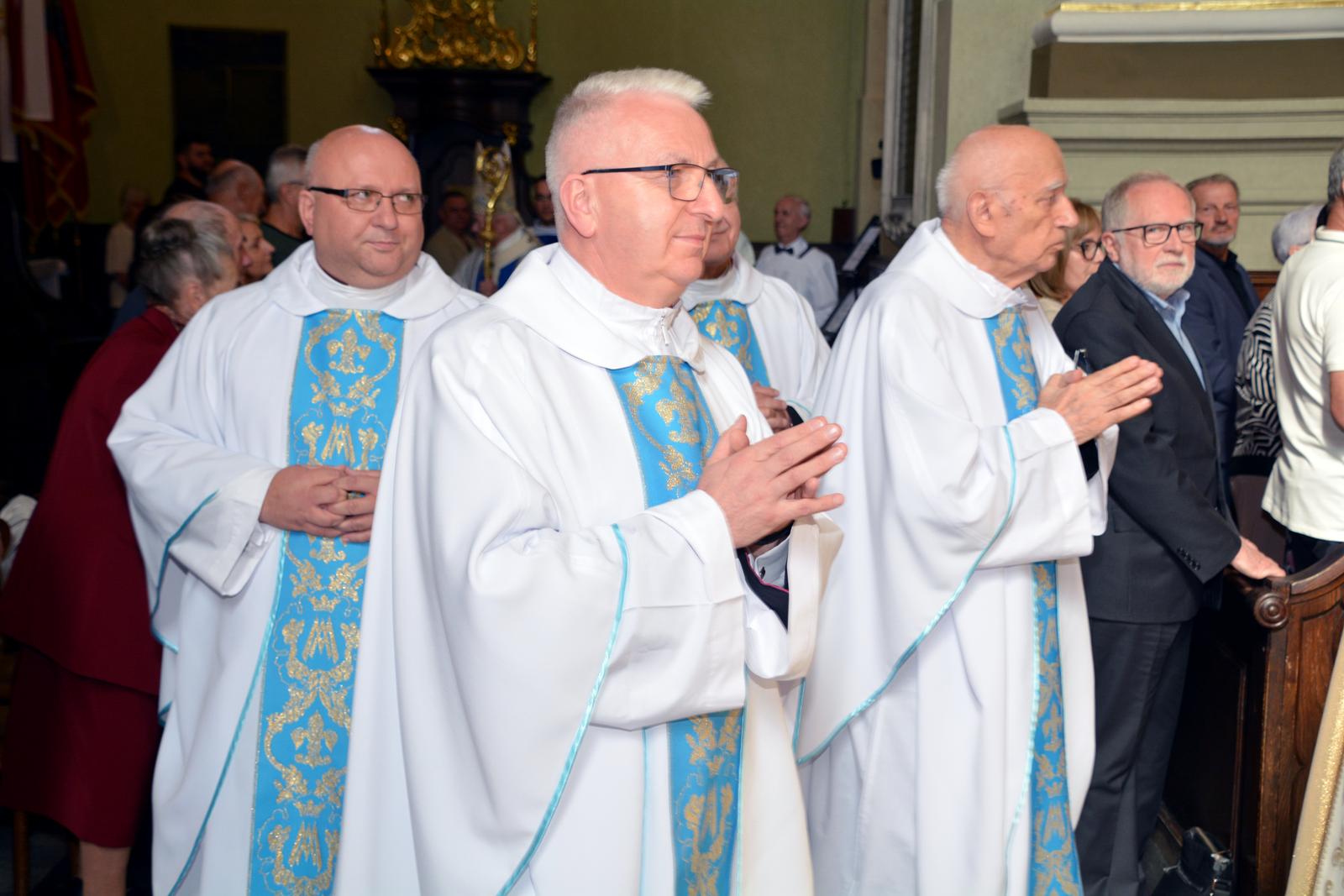 PRZEMYŚL: Obchody 260. rocz. koronacji figury MB Jackowej