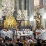 JASNA GÓRA: Blisko 3500 maturzystów pielgrzymowało do Częstochowy z archidiecezji przemyskiej