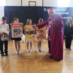 DYLĄGOWA: Abp Szal odwiedził szkołę podstawową