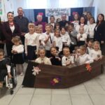 SIEDLISKA: Abp Szal udzielił bierzmowania i odwiedził szkołę podstawową